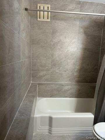 Building Photo - 36 Oakland Ave