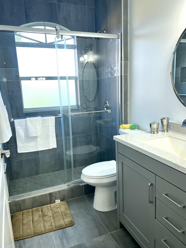 Building Photo - 11943 Sturbridge Ln