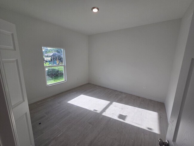 Building Photo - COMING SOON-BRAND NEW CONSTRUCTION-LARGE C...