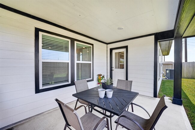 Building Photo - 12707 Gabrial Dr