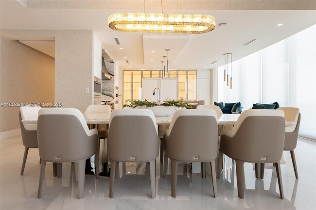 Building Photo - 17975 Collins Ave