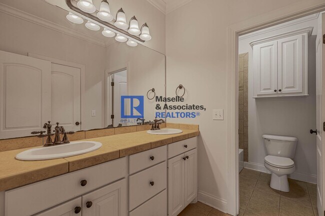 Building Photo - 4 Bed/3 Bath Home in Hartfield