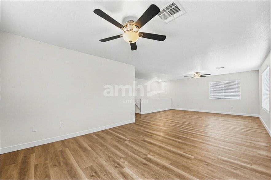 Building Photo - 4071 E Abraham Ln