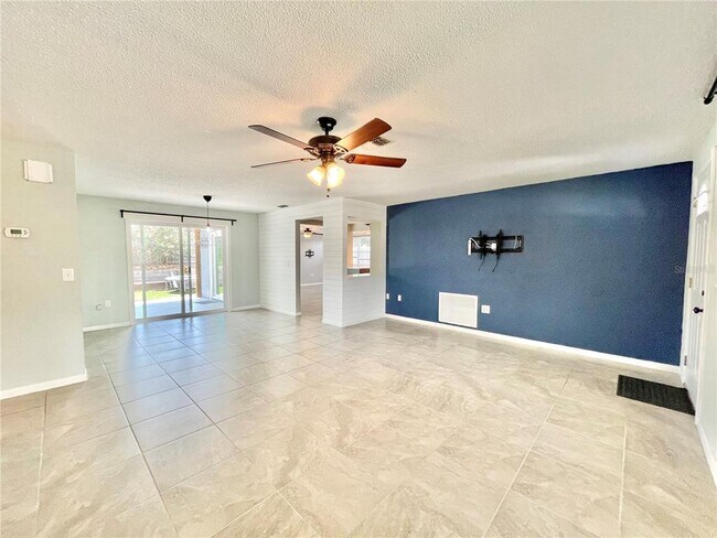 Building Photo - 9011 Ledgestone Ln