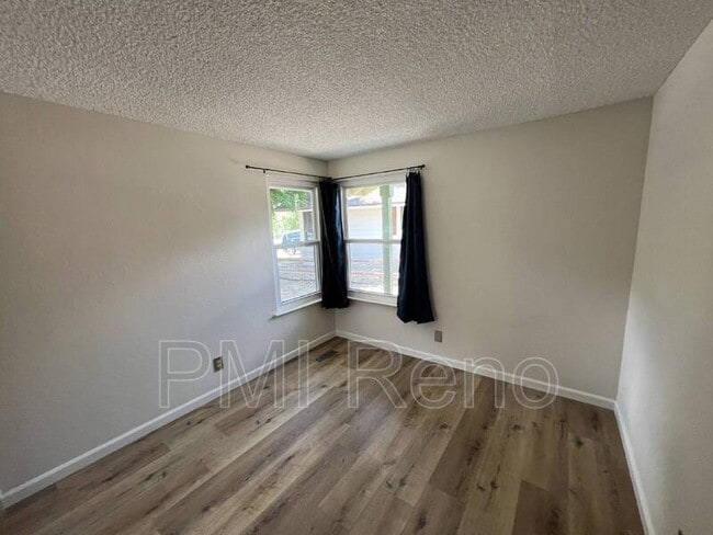 Building Photo - 1456 Canyon Creek Rd