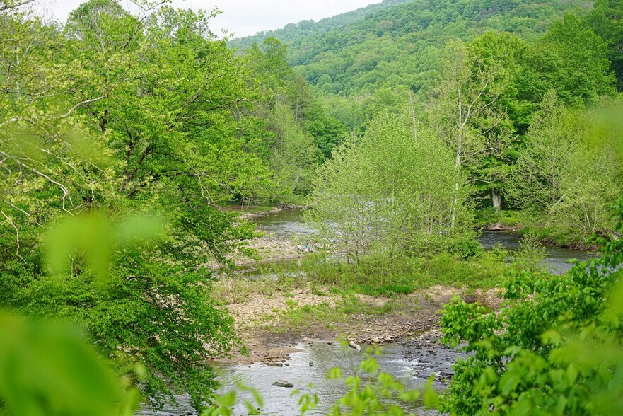 Building Photo - 90 Faulkner Rd