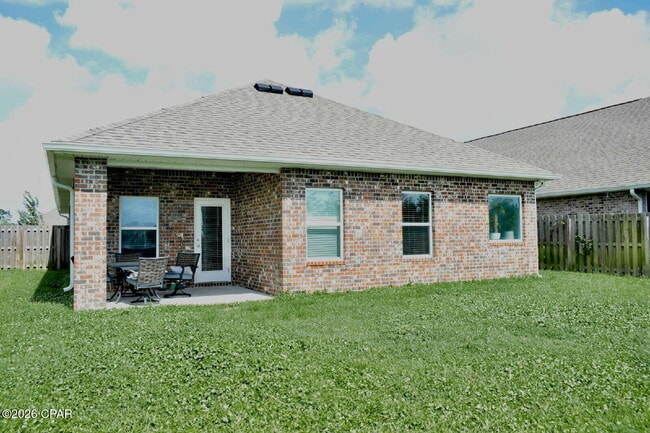 Building Photo - 806 Cason Dr