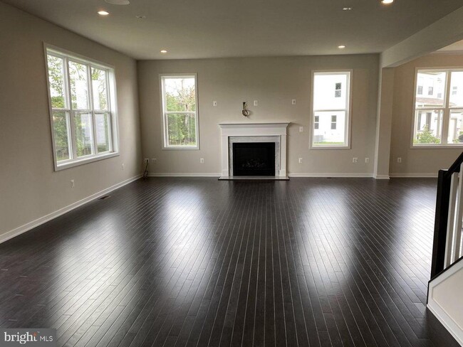 Building Photo - 24980 Striped Maple Dr