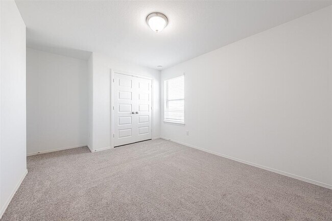 Building Photo - 5731 Tabula Rasa Dr