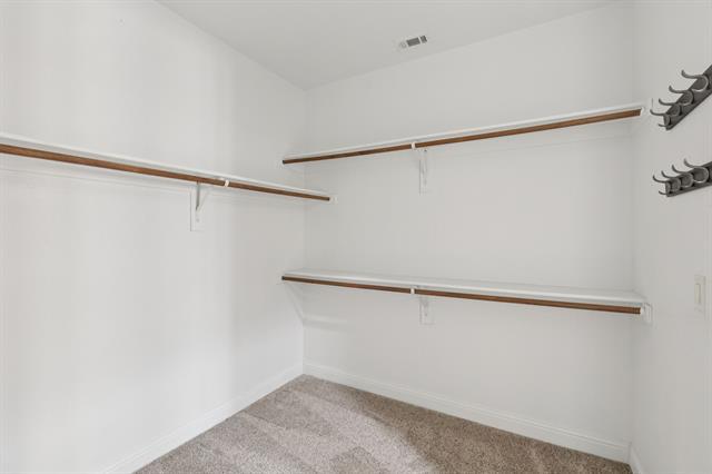 Building Photo - 2141 Lewis Canyon Dr