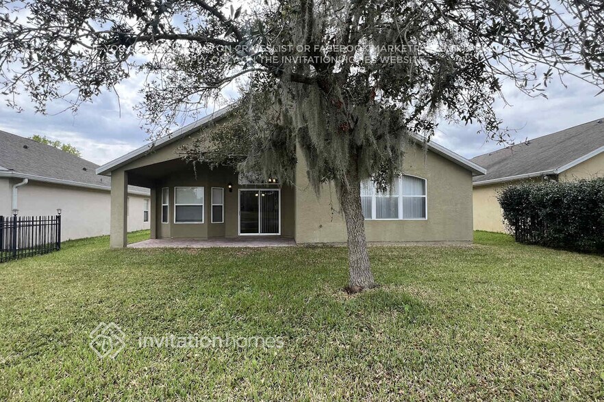 Building Photo - 15035 Sawgrass Bluff Dr