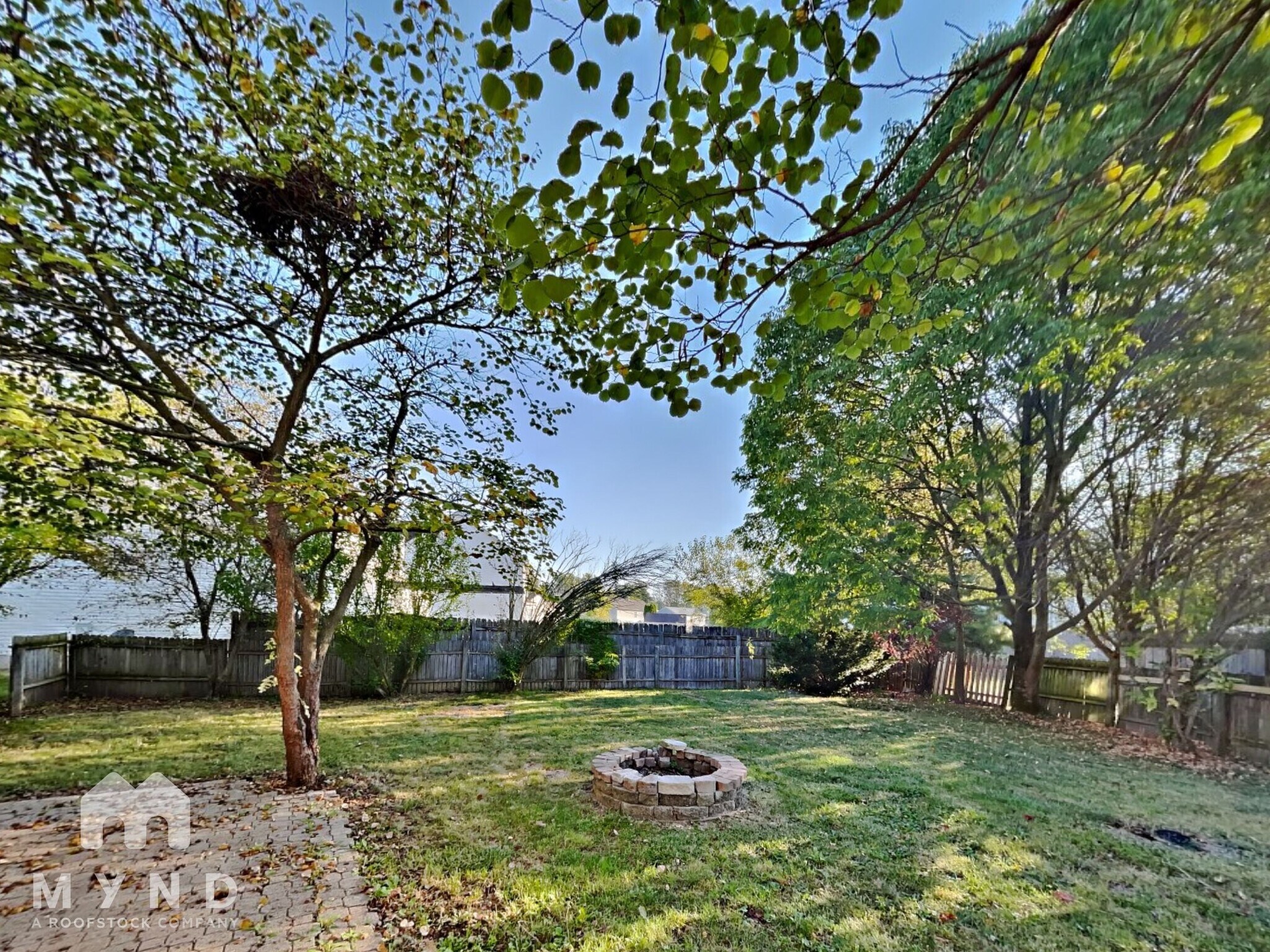 Building Photo - 8923 Trinity Cir