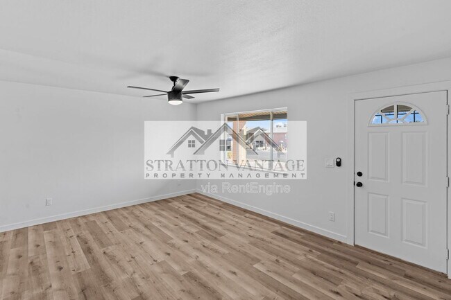 Building Photo - 7428 E Carol Cir