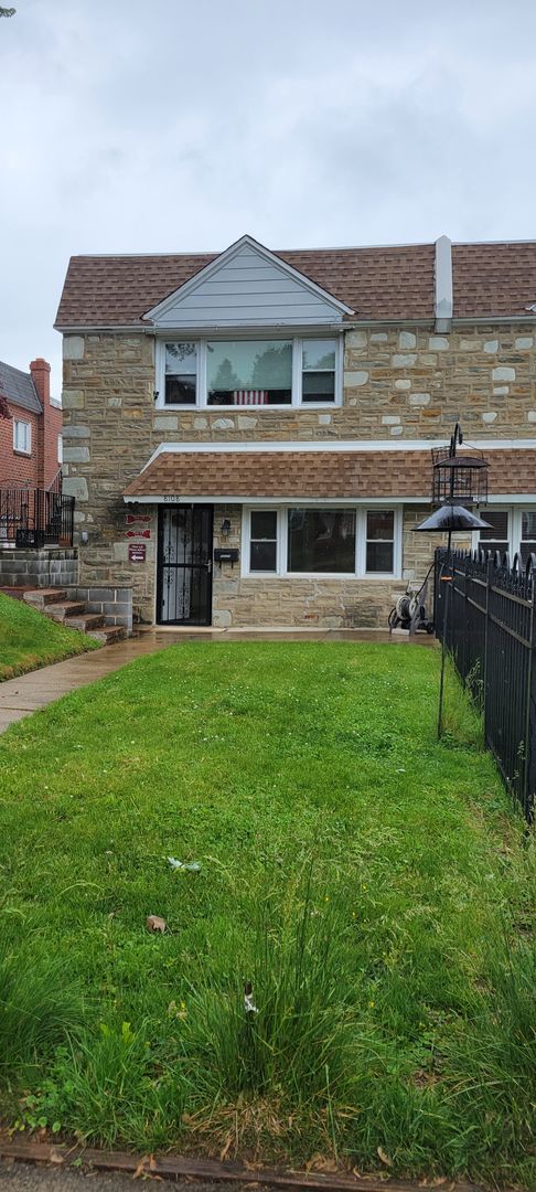 Building Photo - 8108 Summerdale Ave