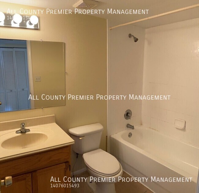 Building Photo - 1000 S Semoran Blvd