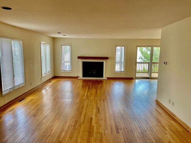 Living Room - 109 84th St