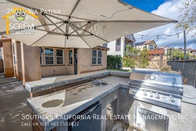 Building Photo - 29014 Via Patina