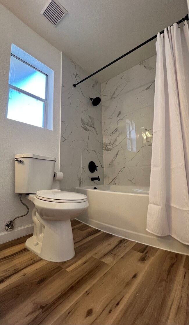 Building Photo - 5484 W Dove of Peace Dr