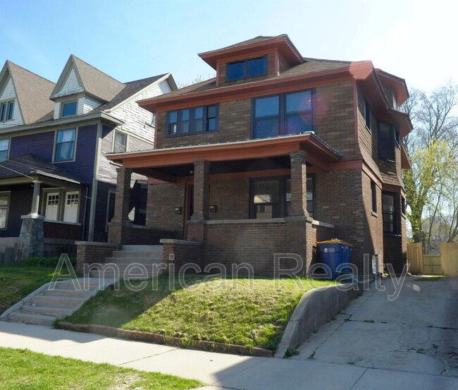 Primary Photo - 606 Union Ave SE