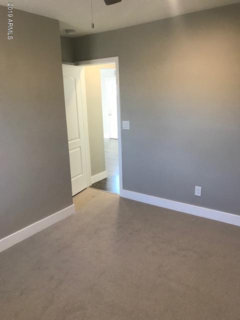 Building Photo - 1914 W Holly St