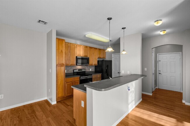 Building Photo - 42 Kassebaum Ln