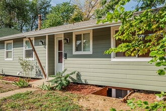 Building Photo - Affordable 4BD, 2BA East Denver Home