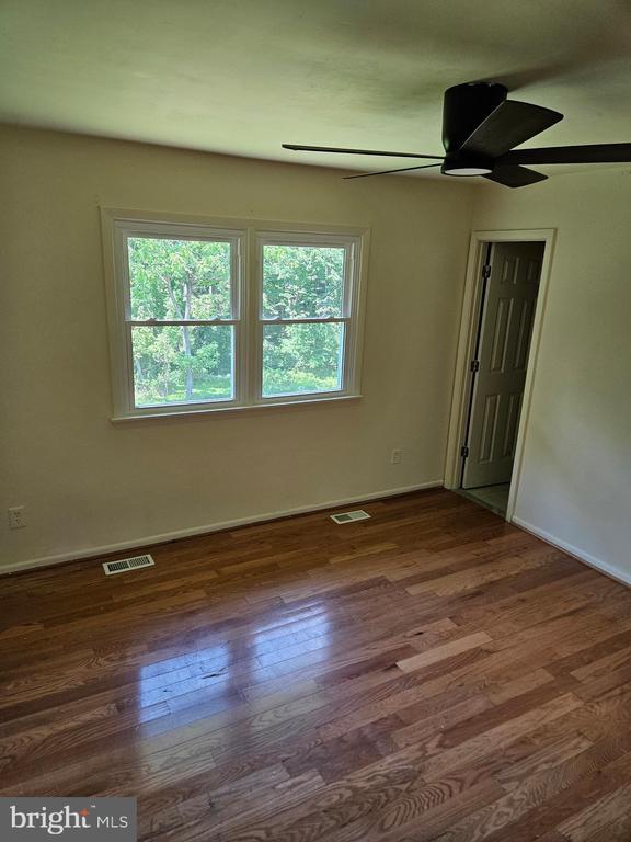 Building Photo - 254 Cedarmere Cir