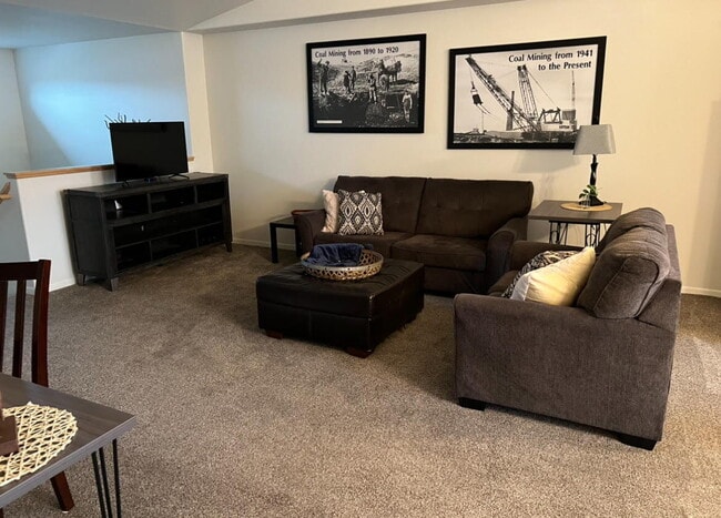 Building Photo - 3302 8th St NE