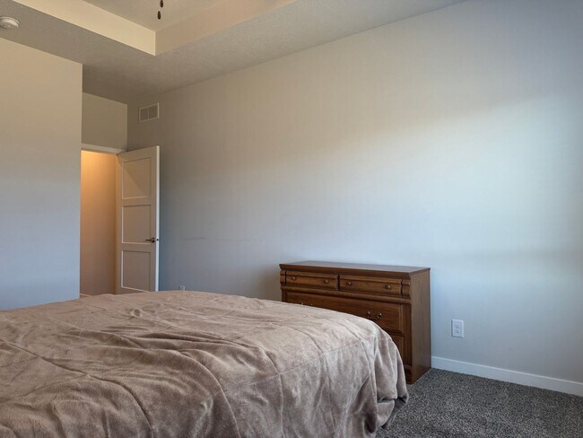 Building Photo - Spacious 4-Bedroom Ranch with Finished Basement & 3-Car Garage