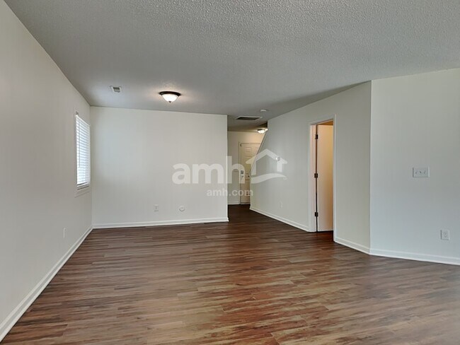 Building Photo - 808 Topsail Dr