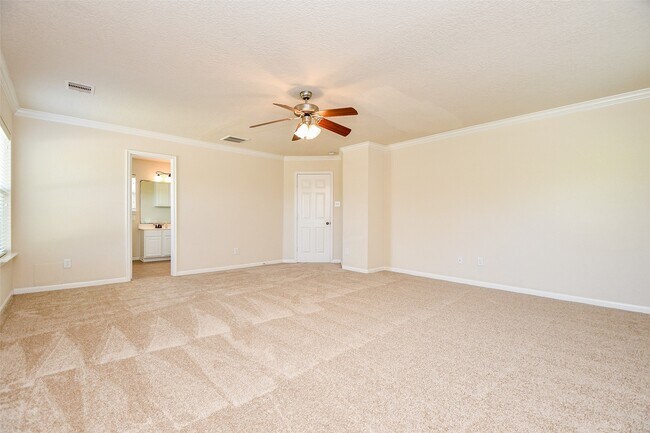 Building Photo - 22238 Orchard Dale Dr