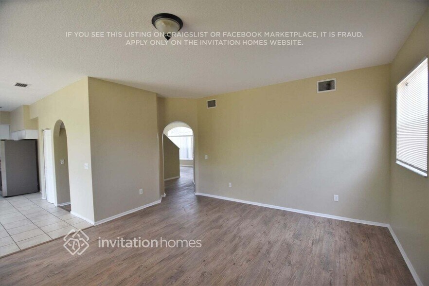 Building Photo - 11914 Lark Song Loop