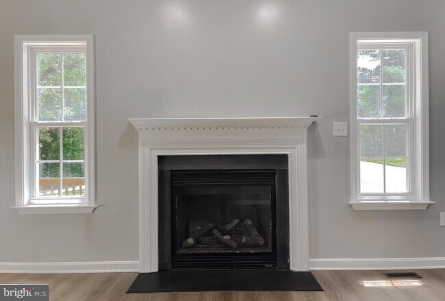 Building Photo - 3815 Catesby Oak Ct
