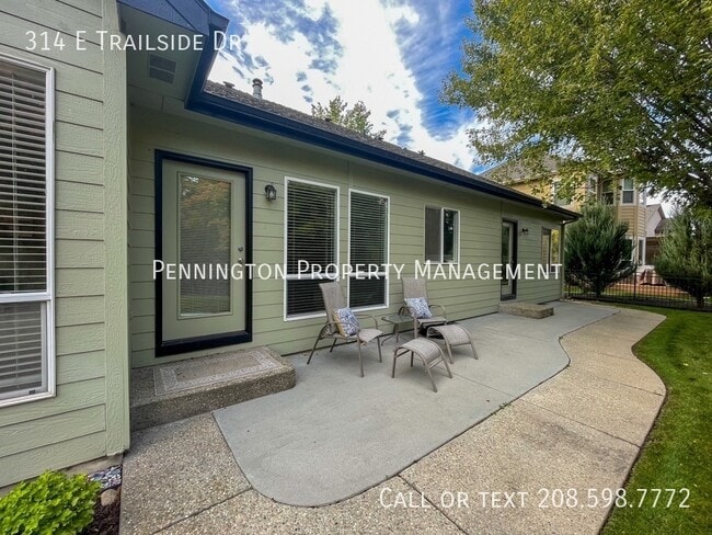 Building Photo - 314 E Trailside Dr
