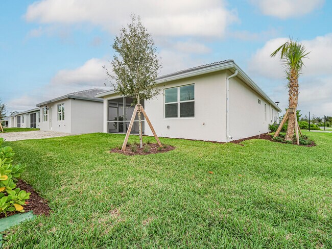 Building Photo - 4487 Nautilus Cir