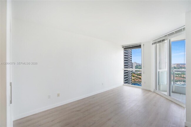 Building Photo - 21205 Yacht Club Dr