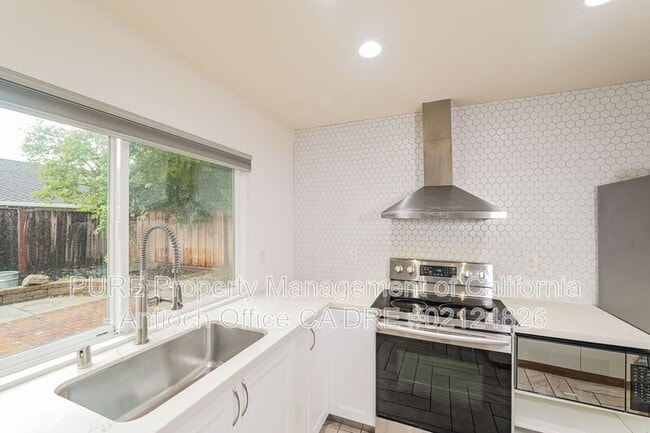 Building Photo - 4410 Sugar Maple Ct