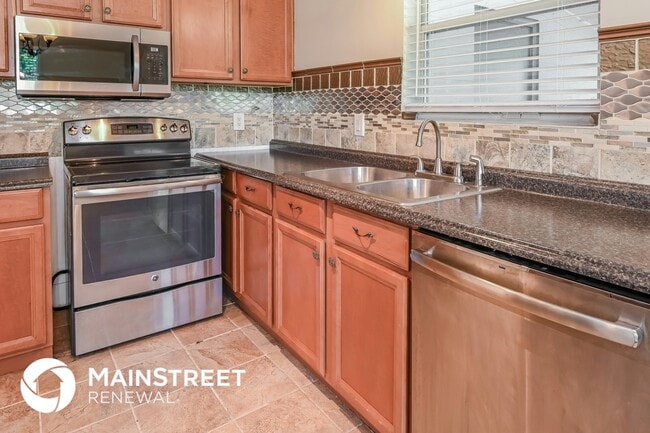 Building Photo - 11734 Cape Horn Ave