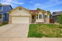 Building Photo - $2,645.95, 4 bed, 4 bath, located in Colorado Springs with a finished basement.