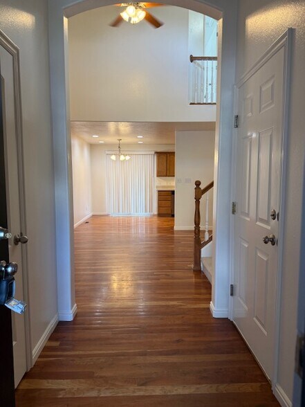 Building Photo - 3813 W Sage Vista Ln
