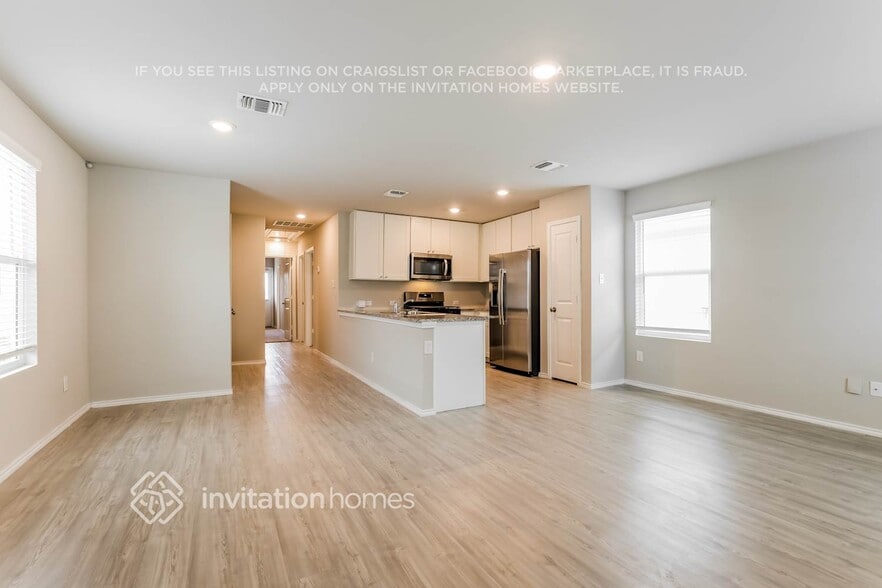 Building Photo - 5442 Verdugos Pl