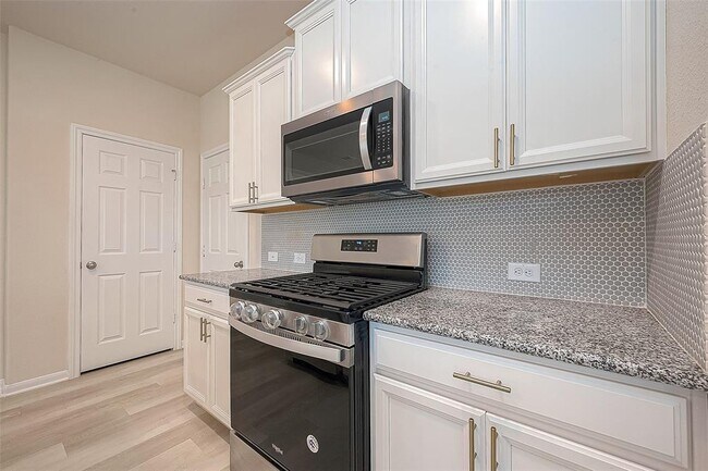Building Photo - 26030 Drover Sky Ct