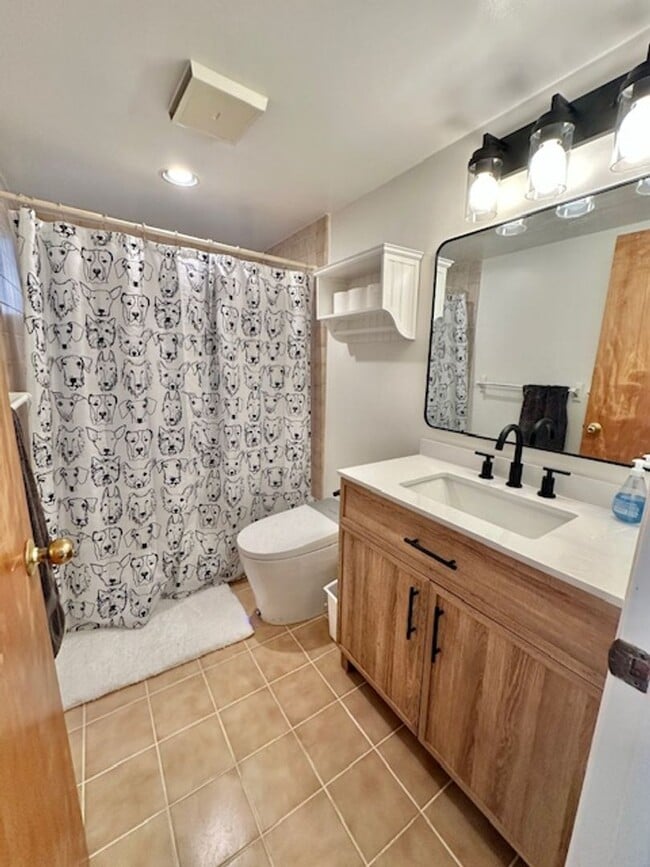 Building Photo - Mill Valley 1bd Serene Forest Cottage