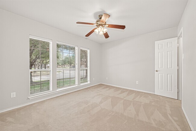 Building Photo - 26414 Suffield Glen Ln