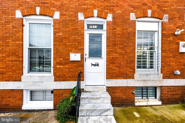 Building Photo - 2511 Christian St