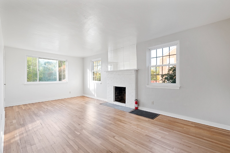 Building Photo - 1180 Duncan Ave