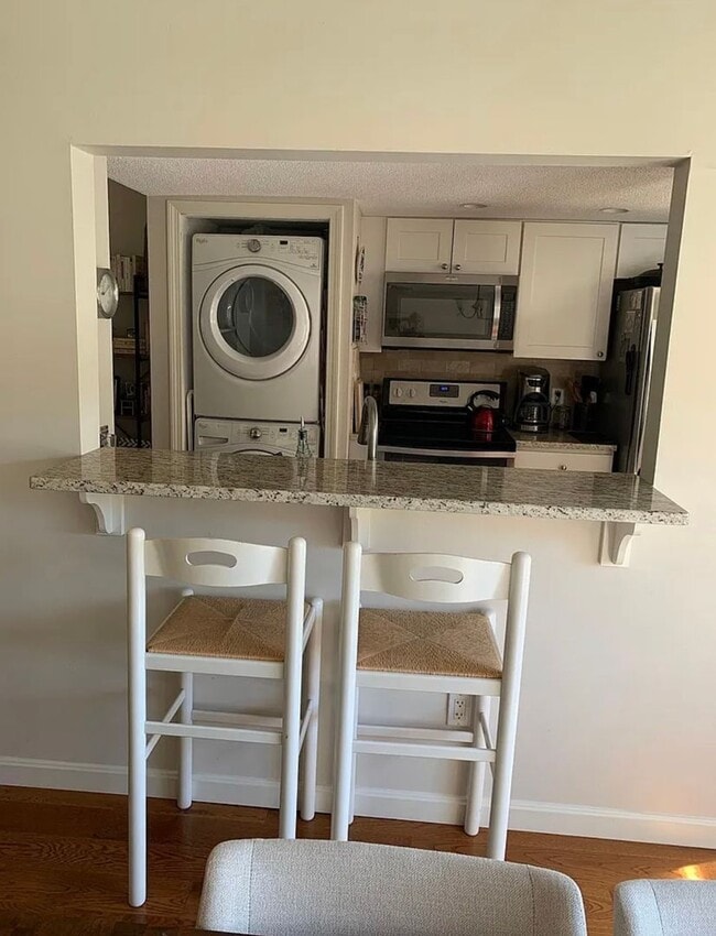 Building Photo - 179 Trailside Way