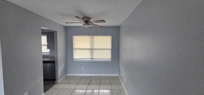 Building Photo - 2 BEDROOM / 2 BATH APARTMENT (GOLDEN KEY APARTMENTS) NEAR THE FLORIDA MALL
