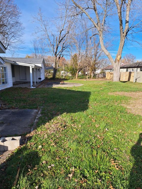 Building Photo - 505 Dogwood Ln