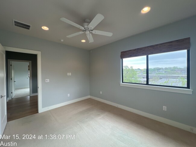 Building Photo - 1120 Fairmount Ave
